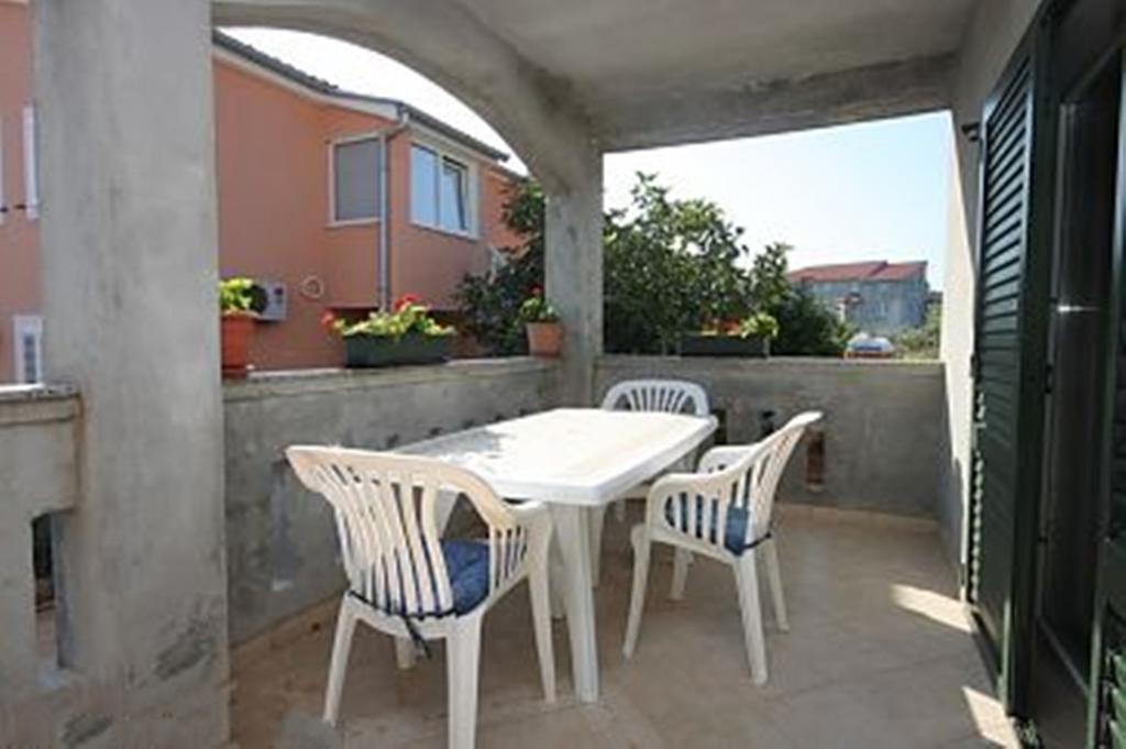 Apartments Pasman Banj Ruang foto